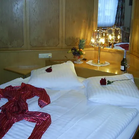 호텔 Hotel-gasthof Zum Weyssen Rossle